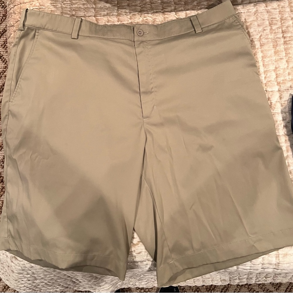 Lightly used mike golf shorts